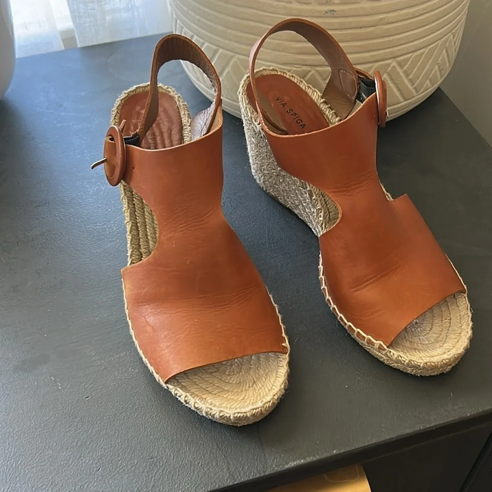 Via Spiga Nolan Buckle Ankle Espadrille. Size 8